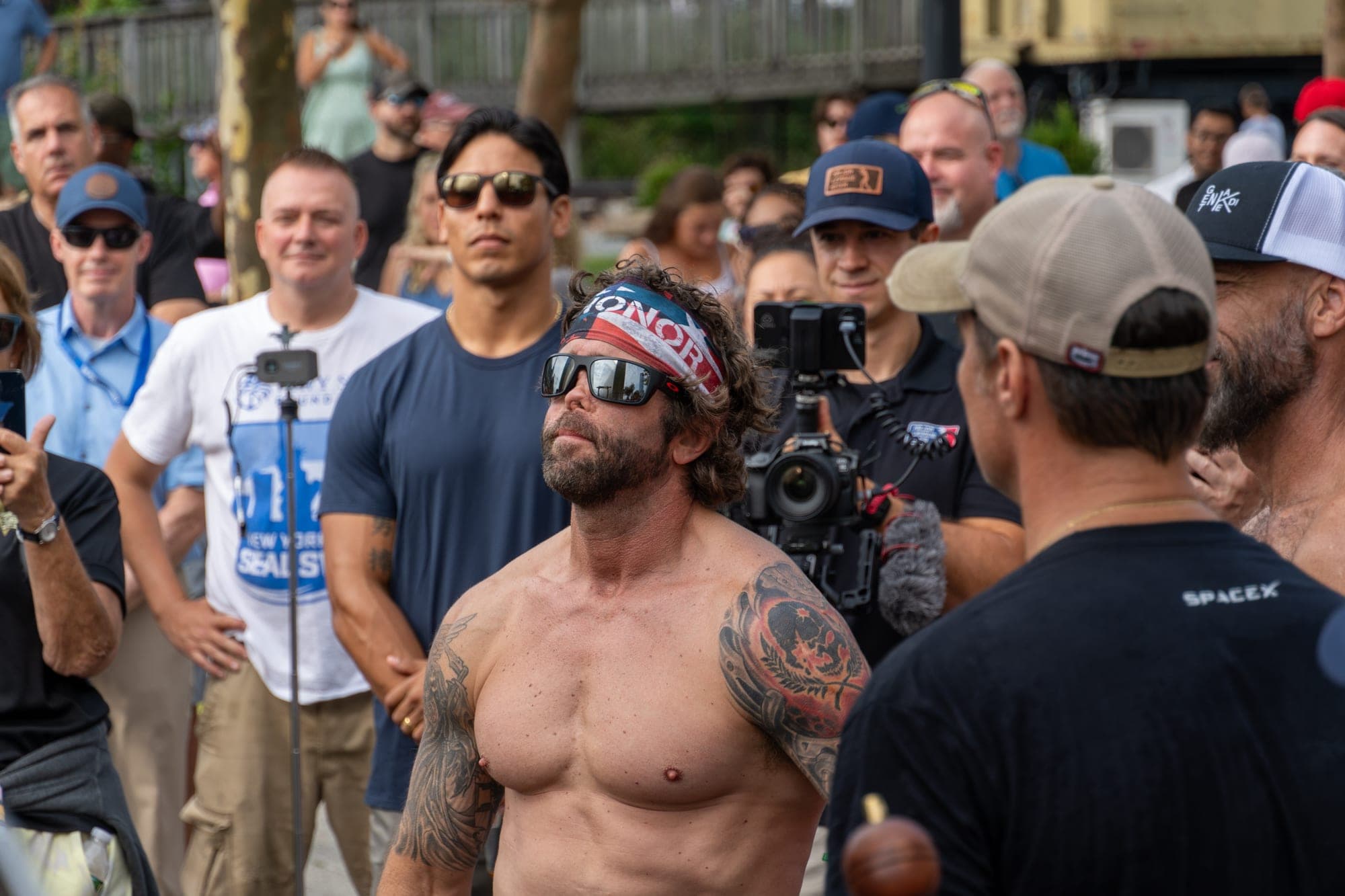 NYC SEAL Swim — scene 3 of 15